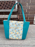 Pelican Tote Bag